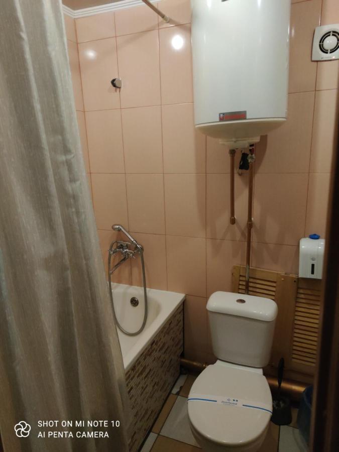 Yellow Unlimited Hotel 4 Kharkiv Bagian luar foto