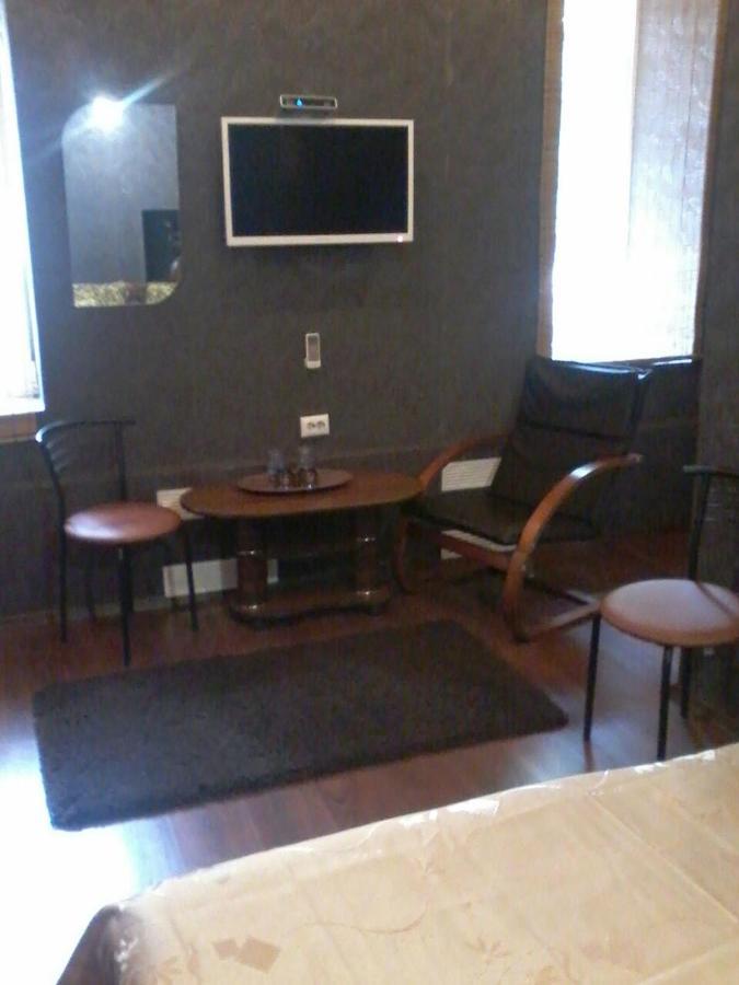 Yellow Unlimited Hotel 4 Kharkiv Bagian luar foto